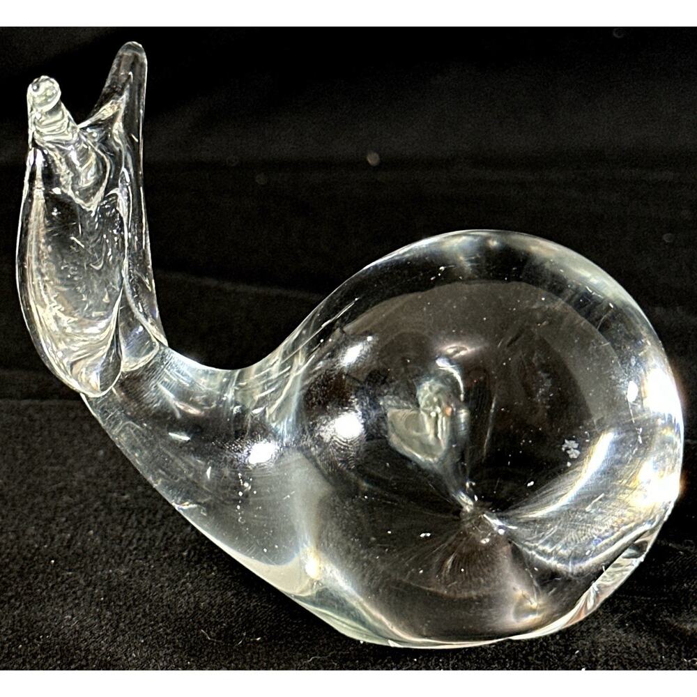 Vintage Clear Glass Whale Figurine Hand Blown 3” Murano Style - Picture 6 of 7